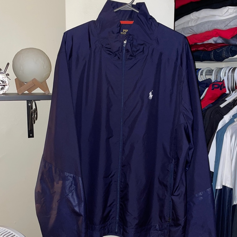 Polo windbreaker